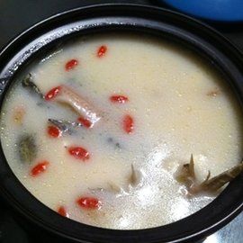 昂刺魚豆腐湯 昂刺魚豆腐湯