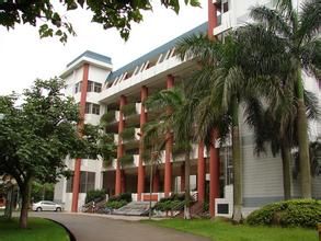 三峽大學土木與建築學院 三峽大學土木與建築學院