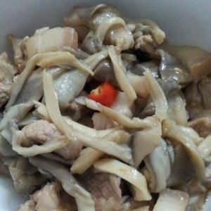 肉炒鳳尾菇 肉炒鳳尾菇