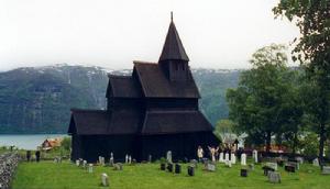 烏爾內斯木板教堂