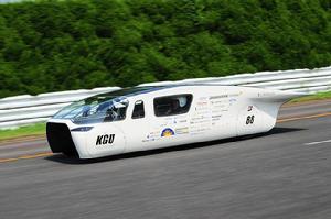 工學院大學的太陽能汽車