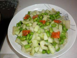 瓜皮炒青豆 瓜皮炒青豆