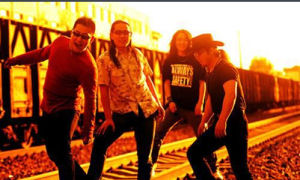 鐵蹄樂隊 鐵蹄樂隊