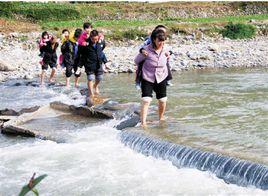 蹇裳濡足 蹇裳濡足