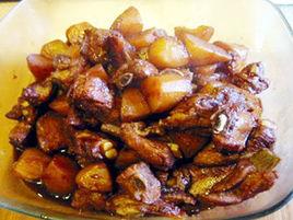 香辣排骨燜土豆 香辣排骨燜土豆