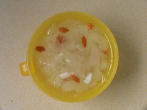 百合秋梨銀耳 百合秋梨銀耳