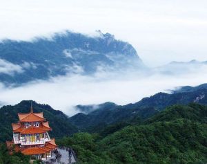 白雲山[河南省駐馬店市]