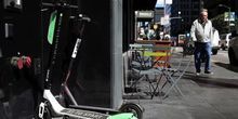 共享電動滑板車