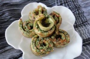 鹼蓬糯米卷 鹼蓬糯米卷