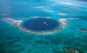 （圖）藍洞[貝里斯]