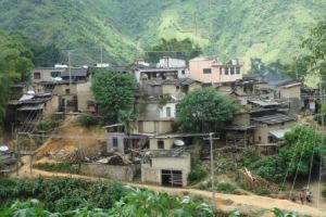 俄莫上寨村 俄莫上寨村