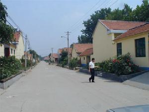 欒姓從山後欒家遷此立村