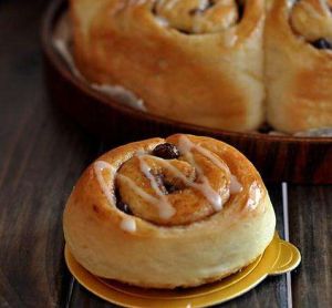 肉桂葡萄乾卷 肉桂葡萄乾卷