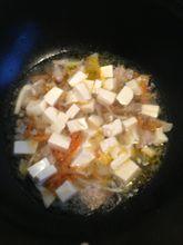 袖珍菇豆腐肉丸湯