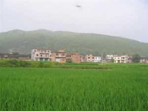 山水環繞的下蔣村