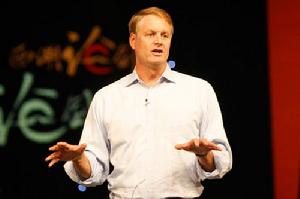 eBay總裁兼CEO約翰·多納霍演講