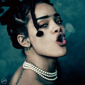 Love On The Brain[蕾哈娜2016年發行單曲]