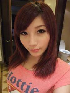 舒舒[曾雅鈴藝名]