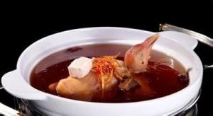 冬蟲夏草燉雙鴿 冬蟲夏草燉雙鴿