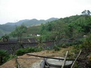 下嶺崗寨村 下嶺崗寨村