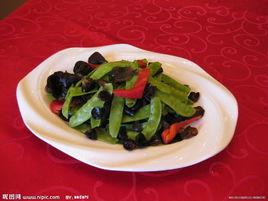 荷蘭豆炒木耳 荷蘭豆炒木耳