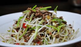 豆芽炒牛肉絲 豆芽炒牛肉絲