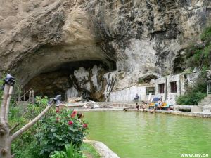 中甸天生橋 中甸天生橋