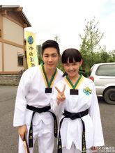 與旋風少女演員合照