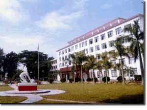 沙爾沁中學 沙爾沁中學