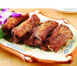金牌蒜香排骨 金牌蒜香排骨