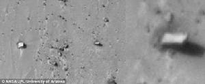 火星軌道勘測器拍攝到火星表面的“岩石紀念碑”