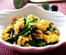 韭菜蜆肉炒蛋角 韭菜蜆肉炒蛋角