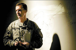 麥克里斯特爾司令