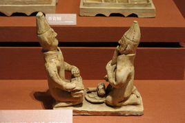 青瓷對坐奏樂俑 青瓷對坐奏樂俑