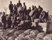 二戰日軍四處打砸搶 卻最愛一種廉價物件 愛護有加如獲至寶 二戰日軍四處打砸搶 卻最愛一種廉價物件 愛護有加如獲至寶