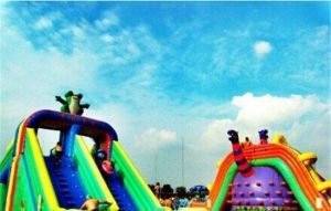 體育公園水上樂園