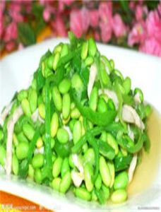 毛豆炒青椒 毛豆炒青椒