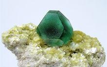 立方八面體螢石