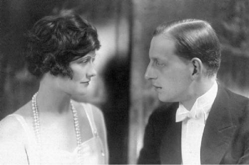 揭秘女神背後陰暗面 香奈兒實為納粹間諜?