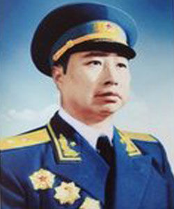 成鈞[山東省書法家]