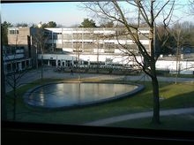 荷蘭蒂爾堡大學