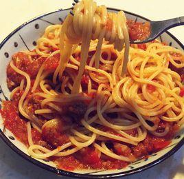 蘑菇肉醬意大利麵 蘑菇肉醬意大利麵