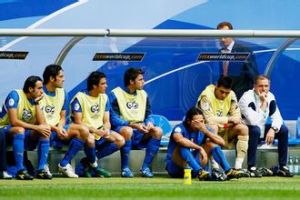 維克多·索利斯 維克多·索利斯