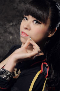 李芝茵制服大片1