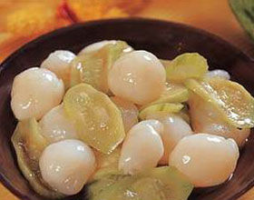 荔枝炒絲瓜 荔枝炒絲瓜