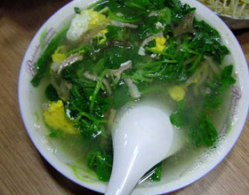 菠菜豆腐蛋花湯
