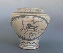 花鳥紋雞腿瓶 花鳥紋雞腿瓶