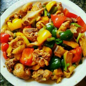 彩椒燴嫩雞 彩椒燴嫩雞