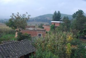 孟家頭上村 孟家頭上村