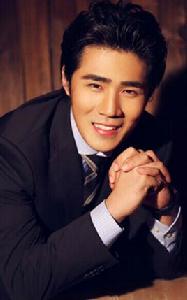 周楠[青年男中音]